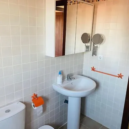 Apartament 2bdr 0.9m From *